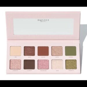Wander Beauty Eyeshadow Palette - Trailblazer, NEW IN BOX